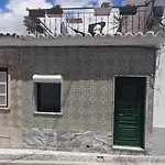 Happy Terrace Downtown Tiny House 100% Portuguese * Distrikt Faro