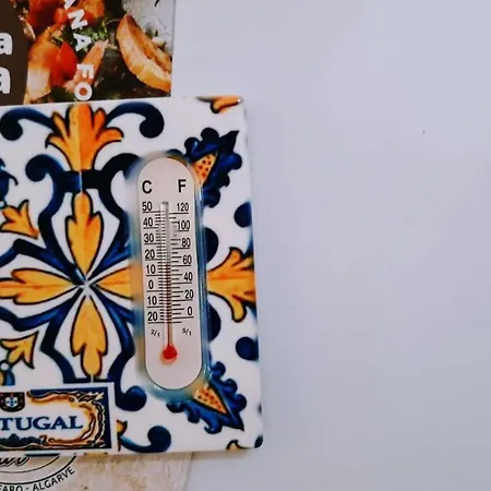 Ferienhaus Happy Terrace Downtown Tiny House 100% Portuguese *